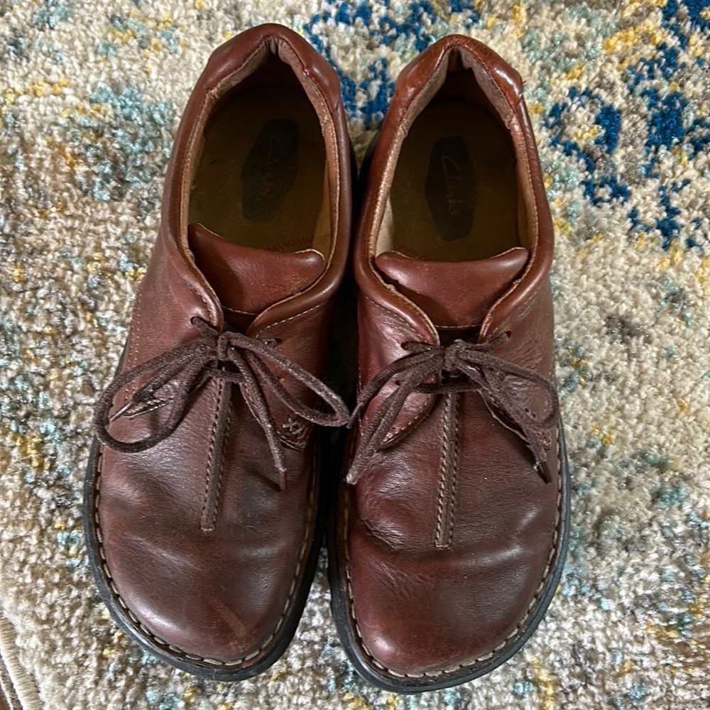 Clarks brown leather shoes
